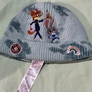Disney Zootopia youth size knit beanie cap. Judy Hopps & Nick Wilde embroidery.